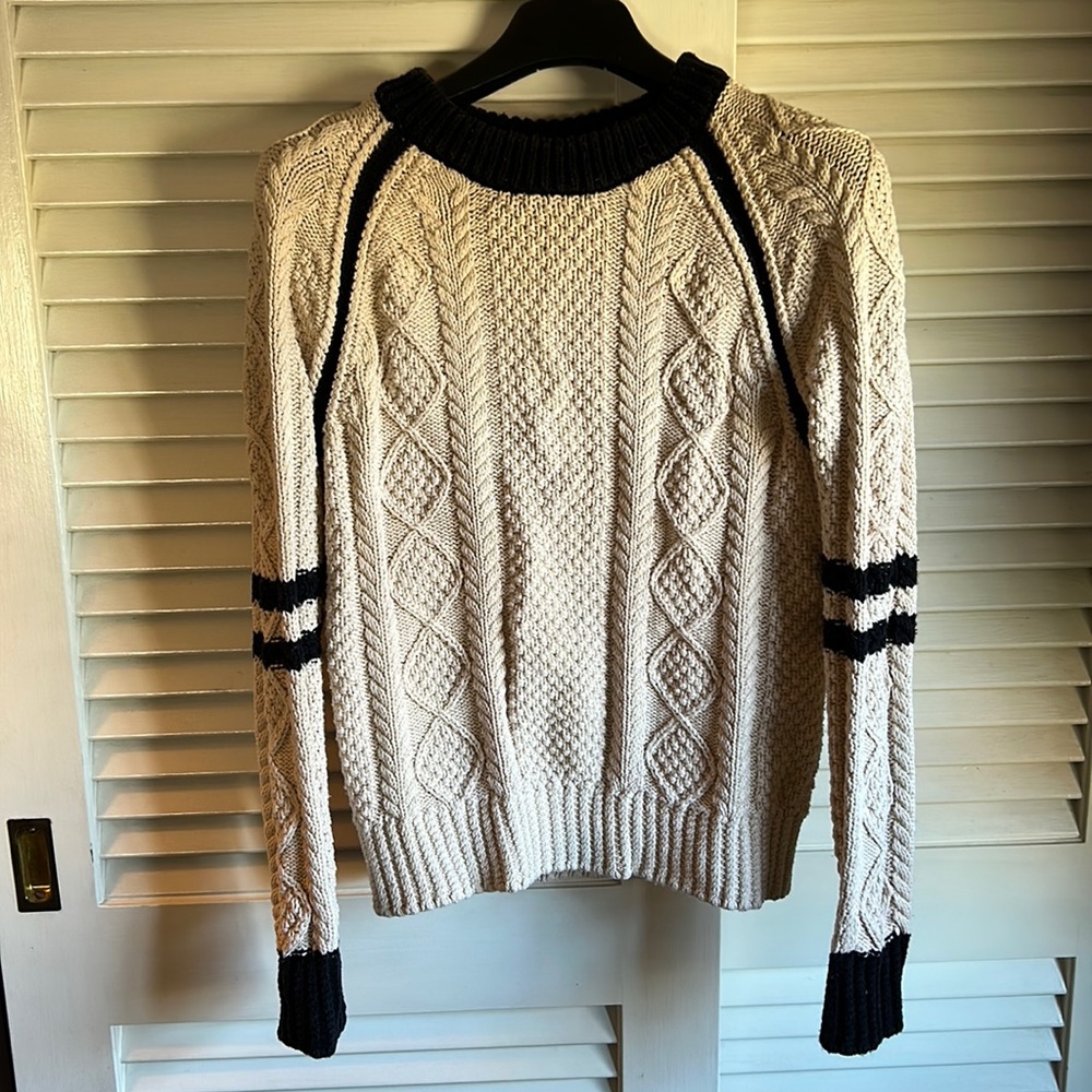 L.L. Bean Signature Medium Cotton Fisherman Sweater w/ black arm band stripes